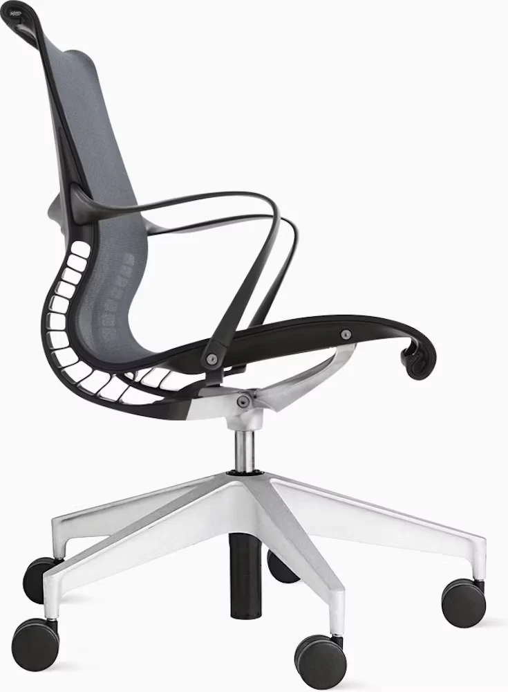 Setu Chair, With Arms