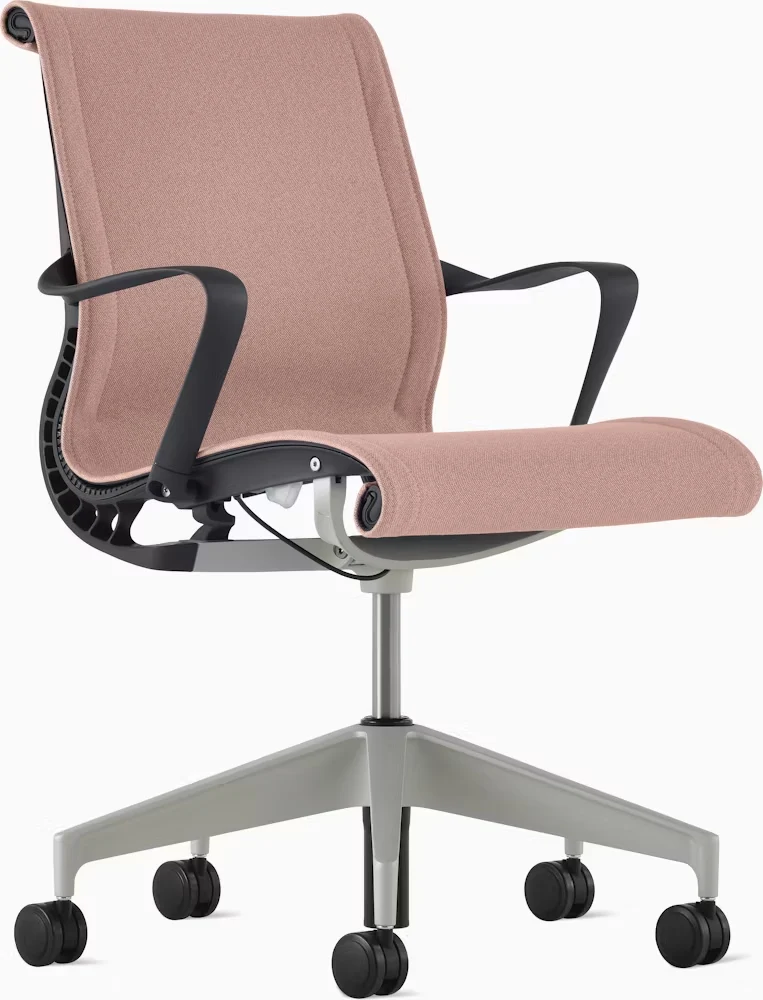 Setu Chair, With Arms
