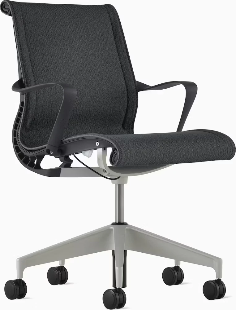 Setu Chair, With Arms
