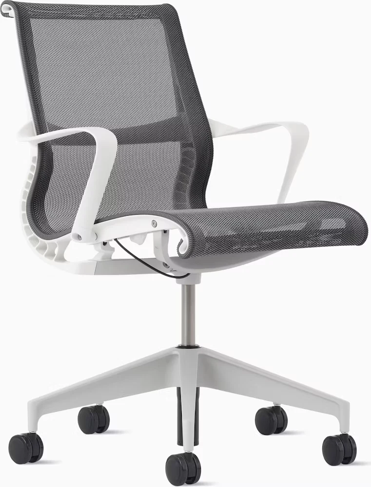 Setu Chair, With Arms