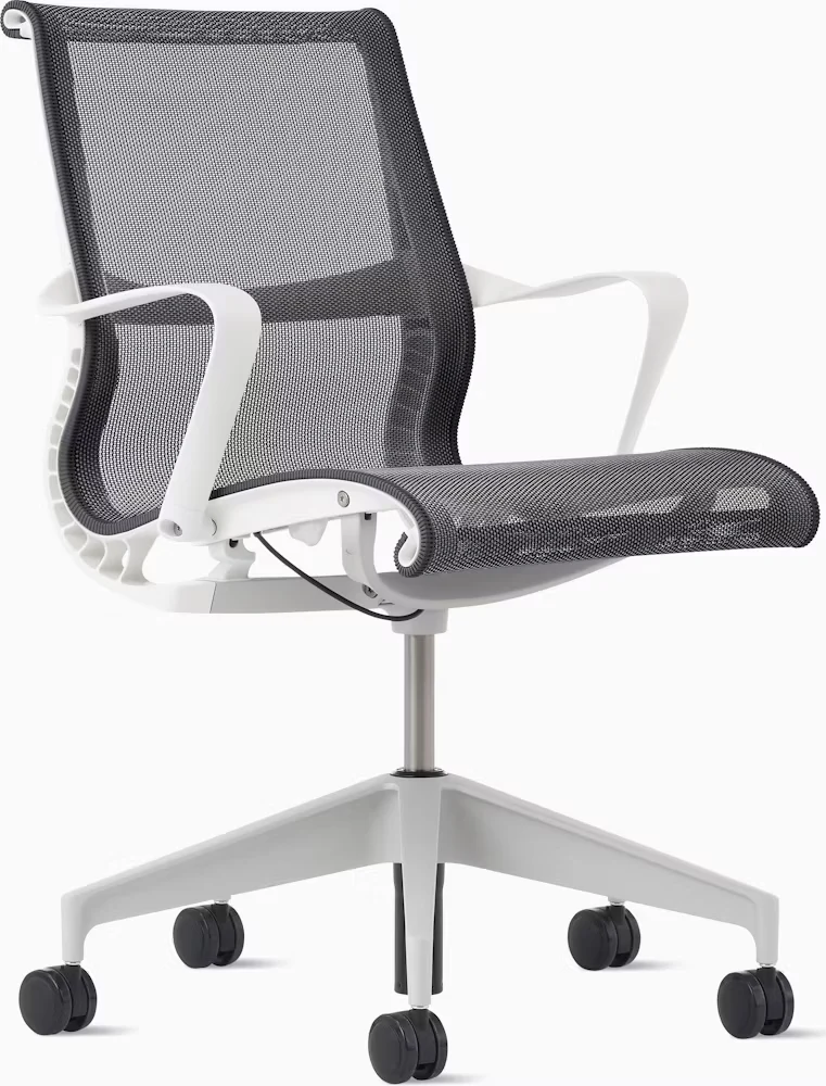 Setu Chair, With Arms