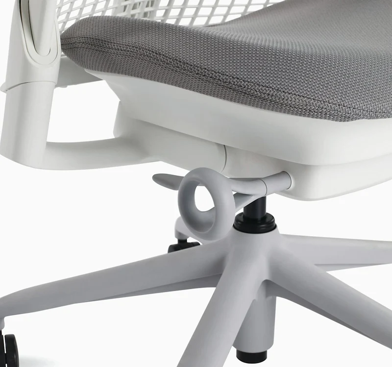 Sayl Chair