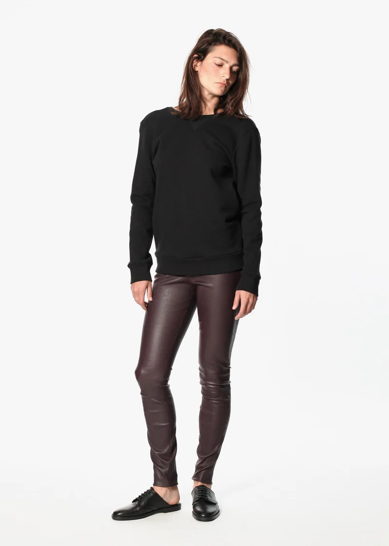 Symphonie Sweatshirt in Black -UEB