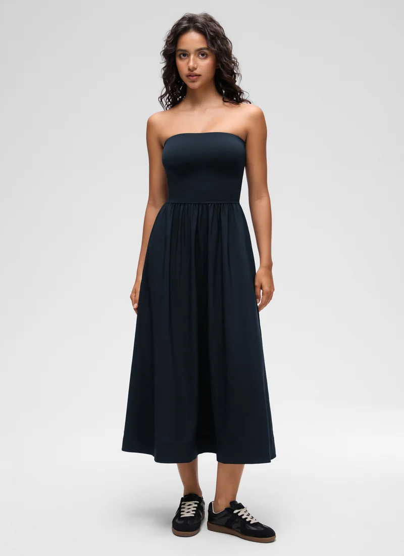 Dual-fabric Strapless Maxi Dress