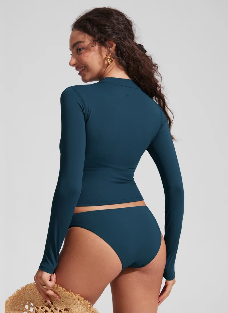 UPF 50+ Cropped Rashguard Swimsuit Top