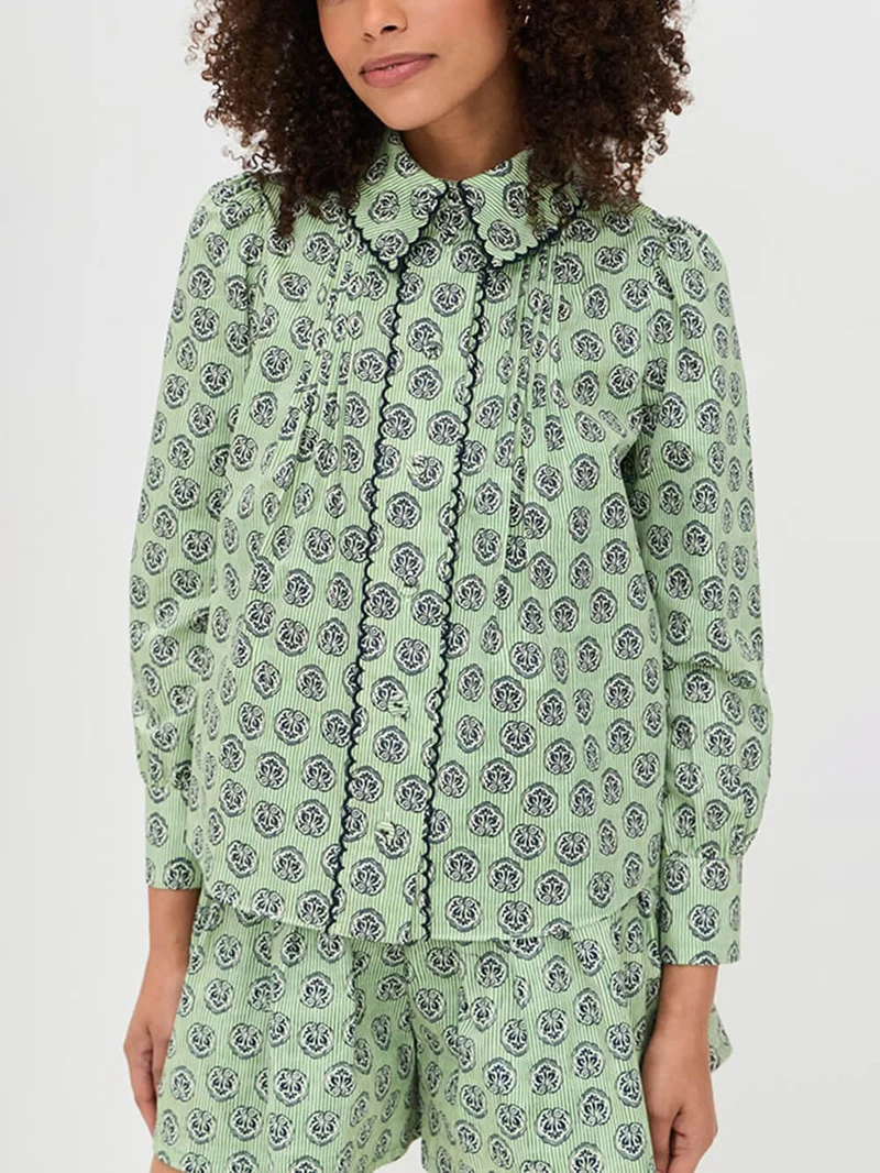 Retro Print Collared Long-Sleeve Shirt and High-Waisted Shorts Set