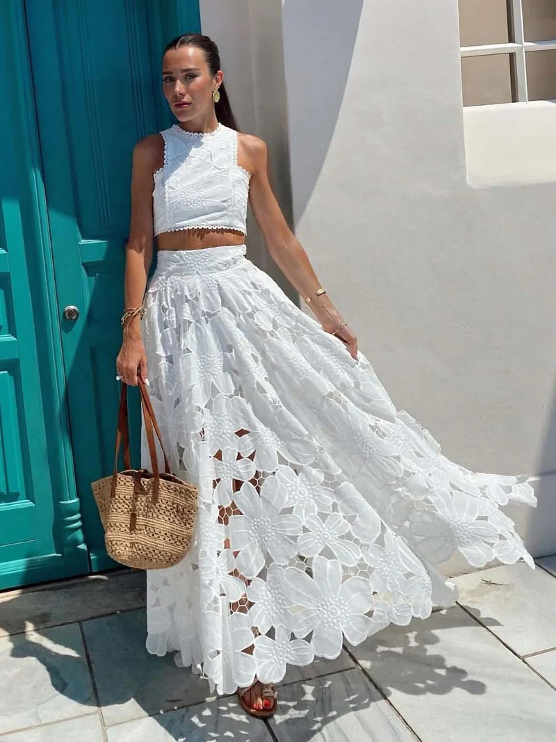 Elegant Openwork Floral Lace Short Vest Two-piece Set