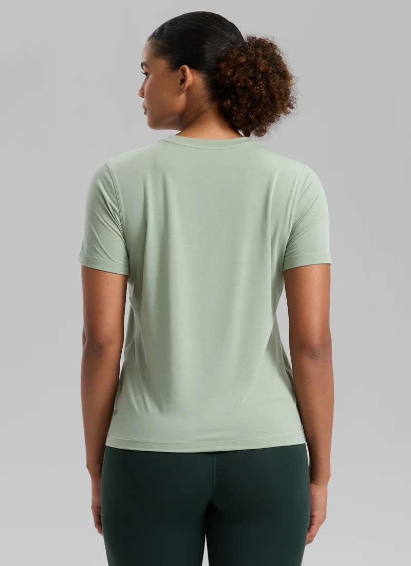 Quick Dry Crewneck Hip Length Short Sleeve