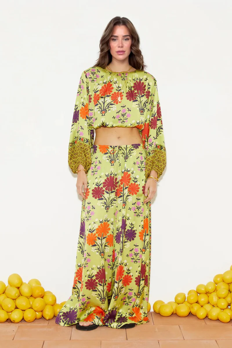 Unique Floral Print Crop Top