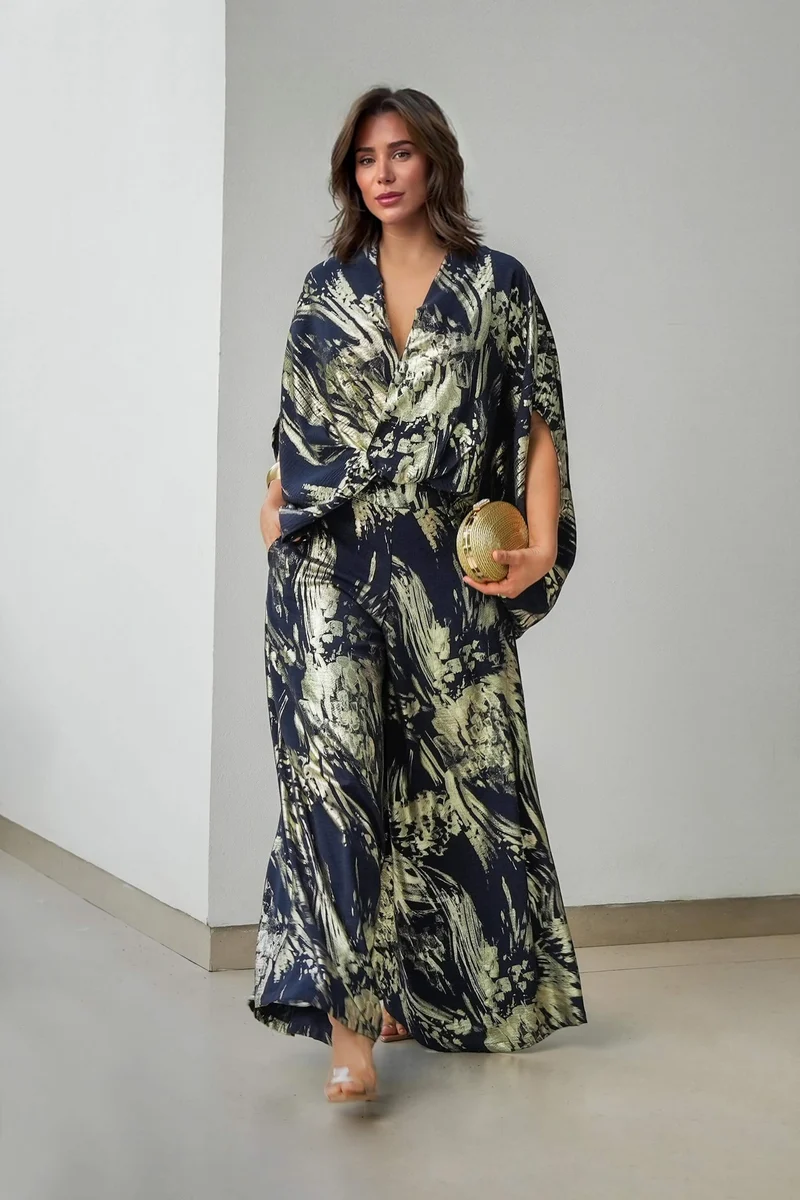 Retro Fashion Ethnic Print Drop-Shoulder Top Elastic Waist Wide-Leg Pants Set
