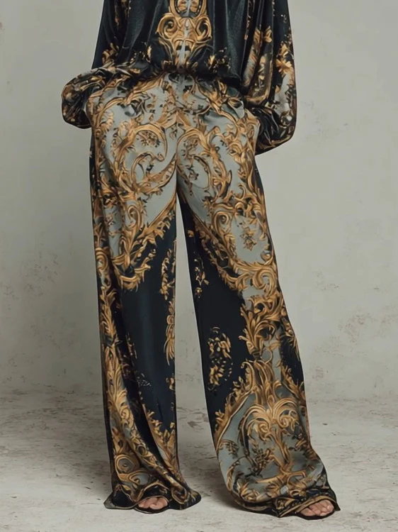 Retro Baroque Print Deep V-Neck Relaxed Fit Blouse