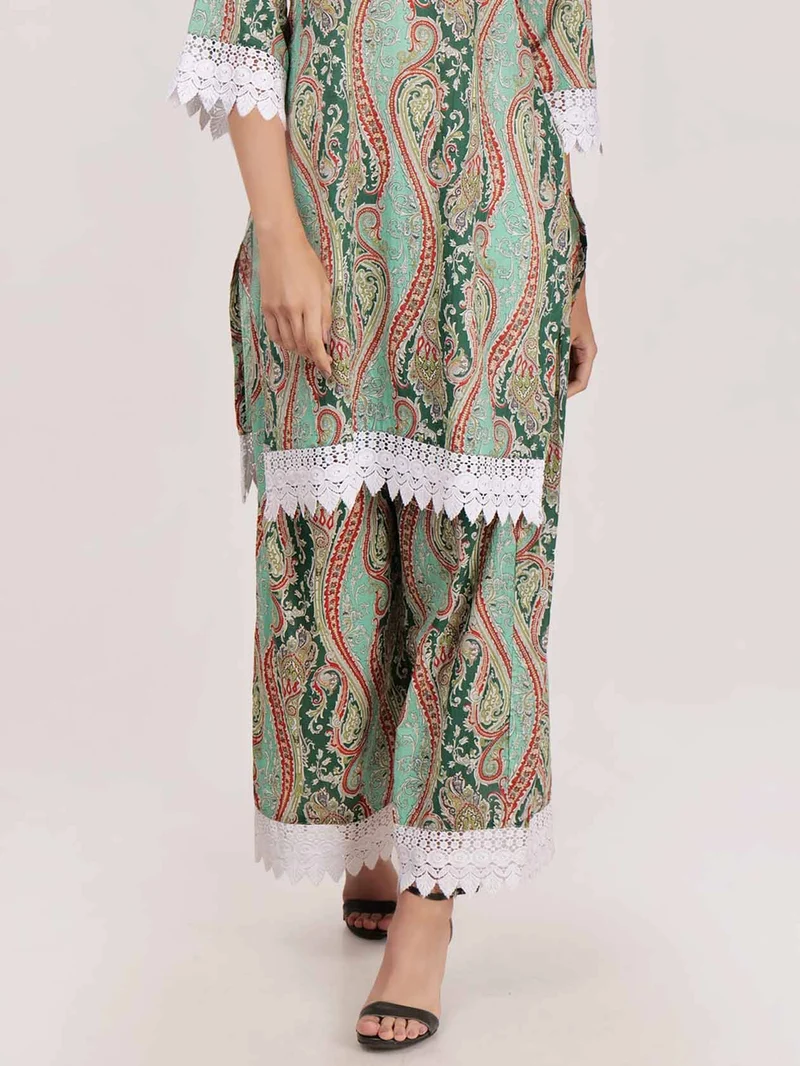 Elegant Paisley Print Lace-trimmed Long Shirt