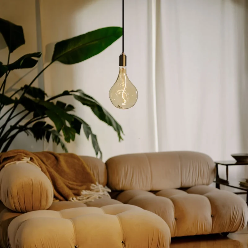 Voronoi II E27 LED Bulb