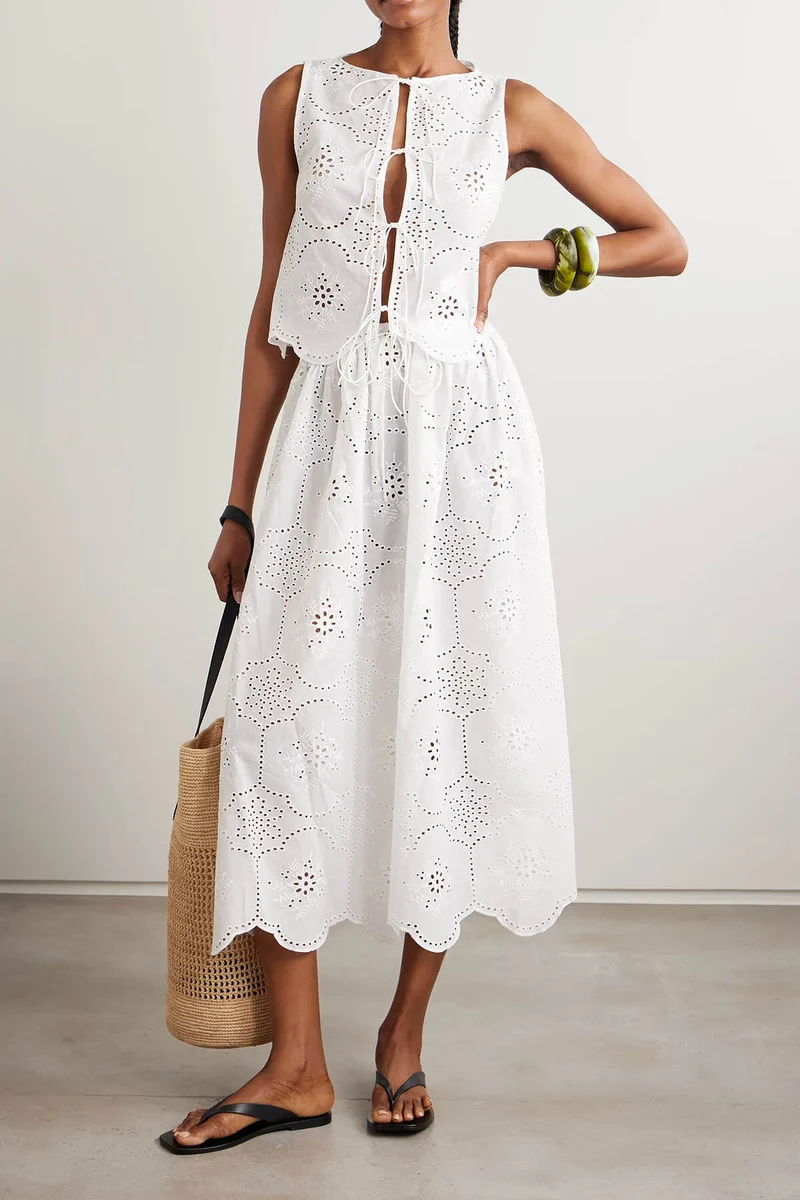 Fashionable Ruffled Crochet Hollow-Out Tank Top