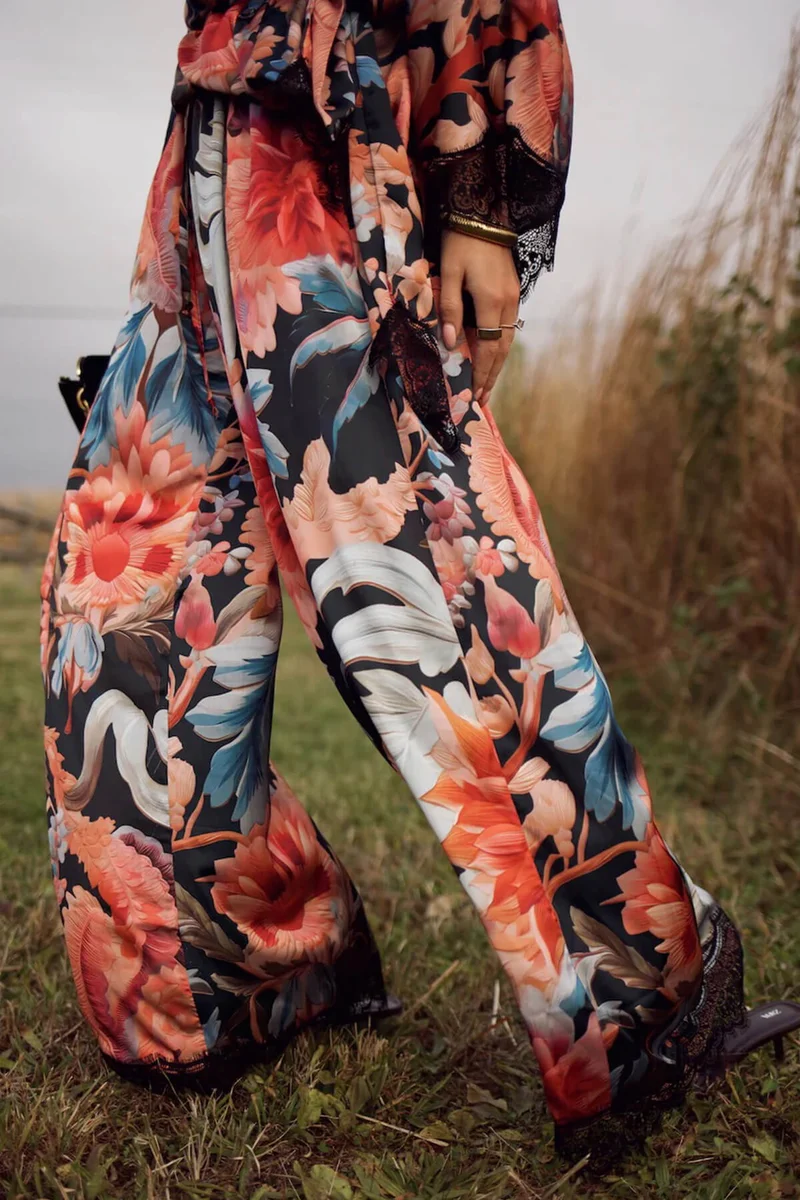 Fashion Lace Patchwork Printed Elastic Waist Wide-Leg Pants