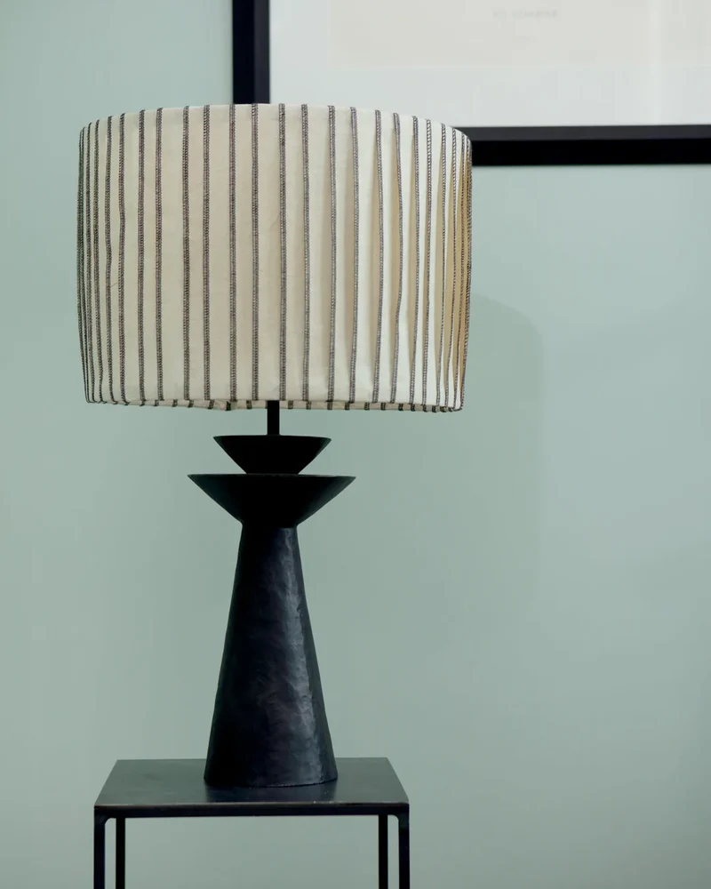 Pied de lampe à poser Rosha