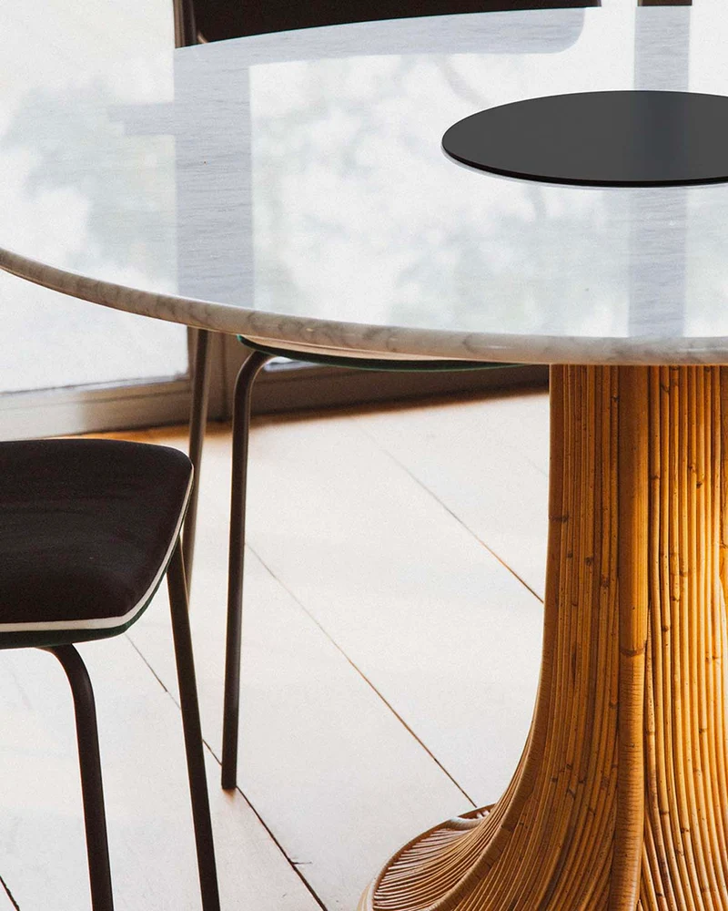 Riviera Table - Natural / White Marble