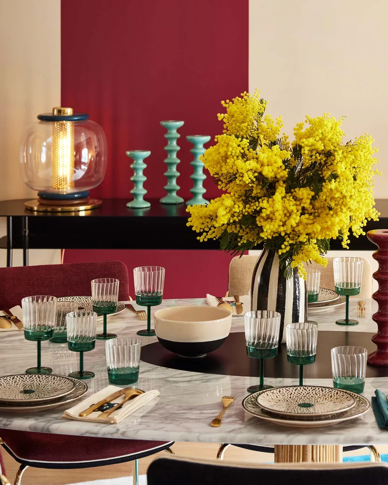 Riviera Table - Natural / White Marble