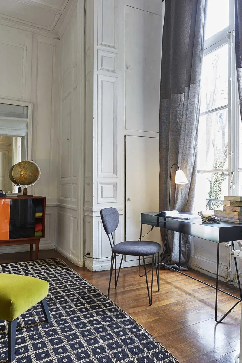 Bureau Také