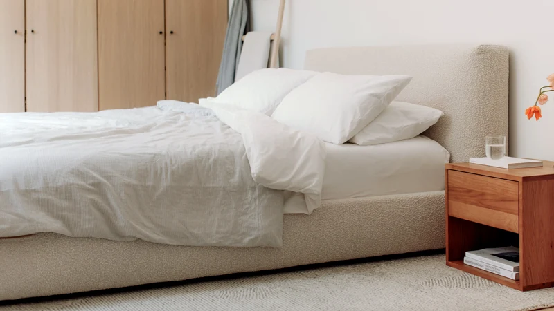 Dream Storage Bed, King, Cream Boucle