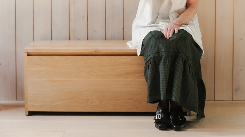 Everyday Storage Bench, Oak