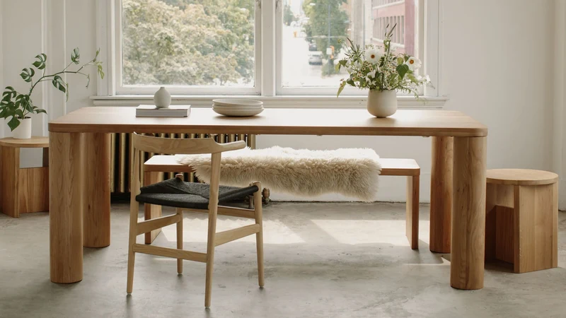 Form Bench, Seats 2, Oak