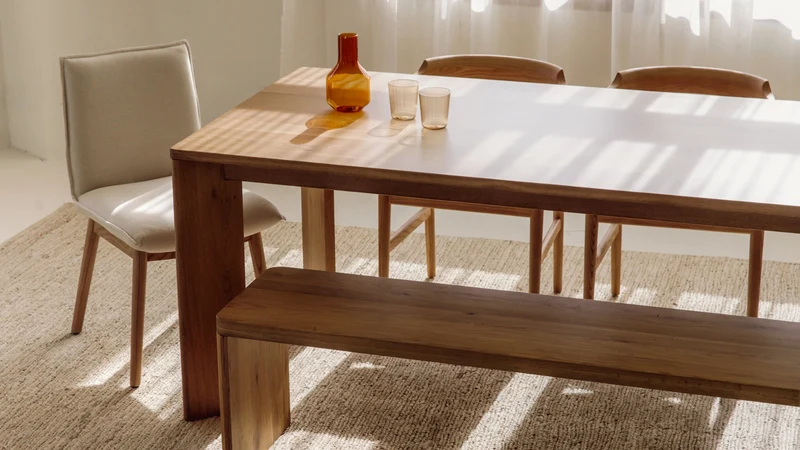 Frame Dining Table, Seats 4-6 People, Oak