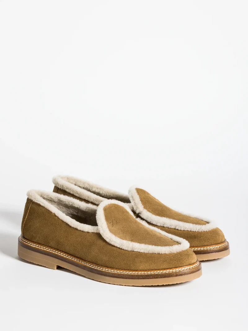 ALEXIS MARACCA SHEARLING