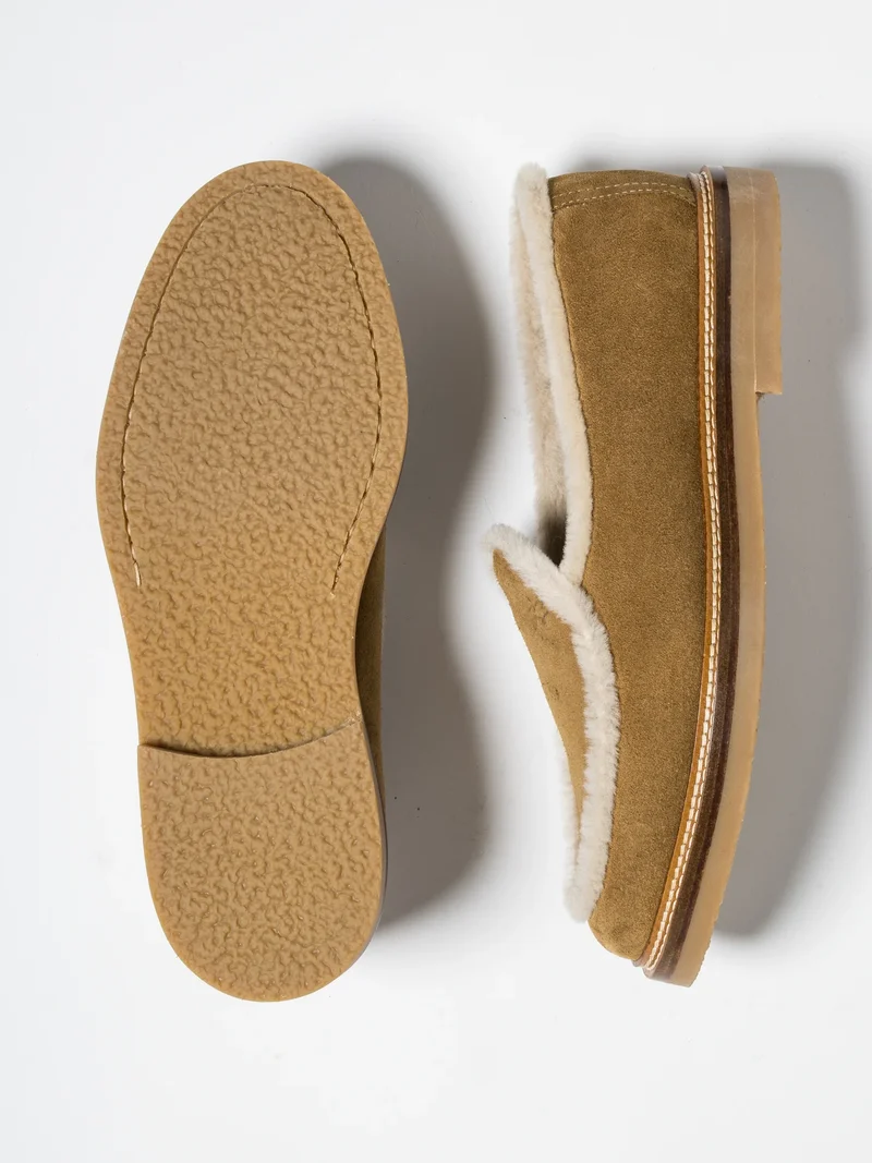 ALEXIS MARACCA SHEARLING