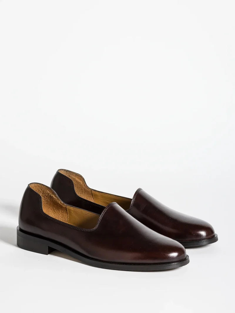 SLIM DARK BROWN LEATHER