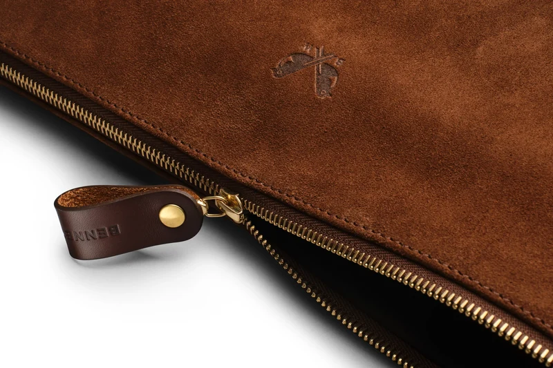 Suede Flight Pouch - Tobacco Brown