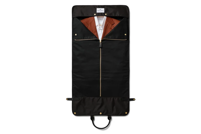 Suede Trifold - Storm Grey