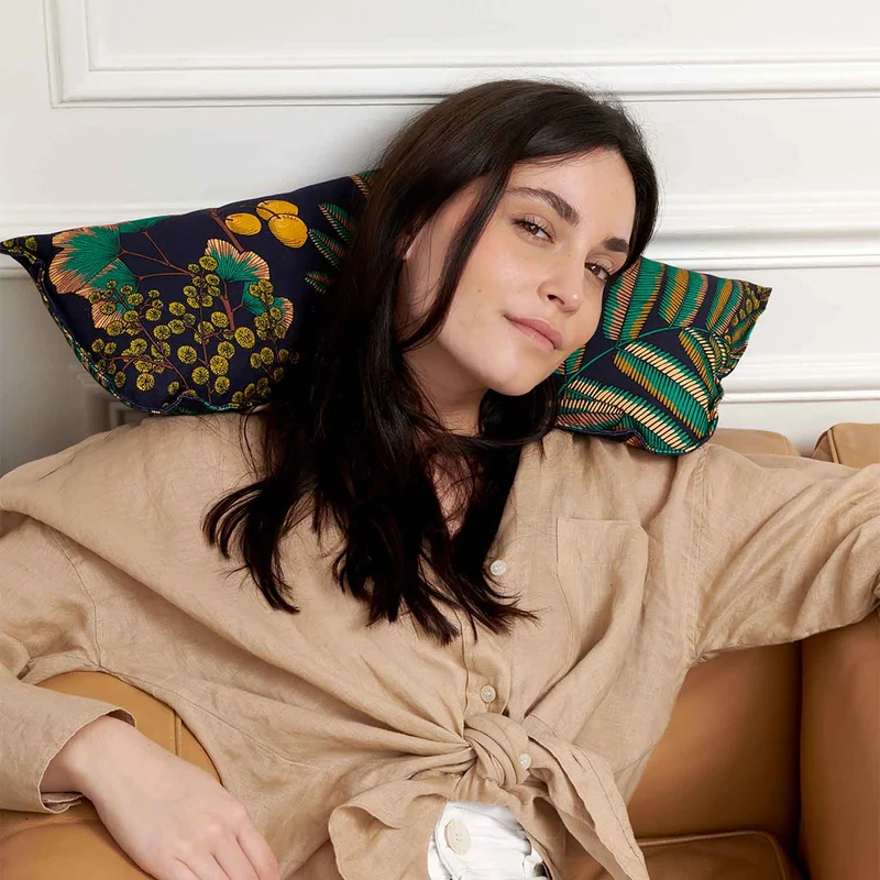 Coussin repose tête et de décoration · EPICUR Diane