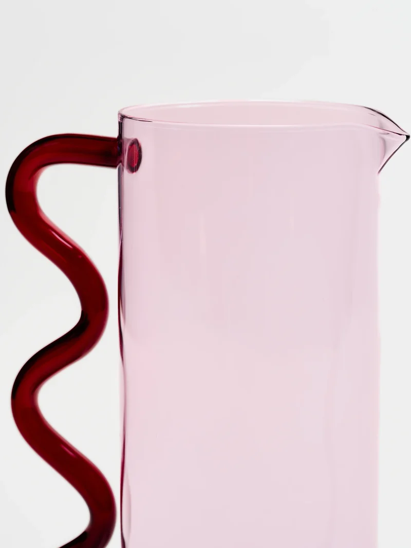Wave Pitcher